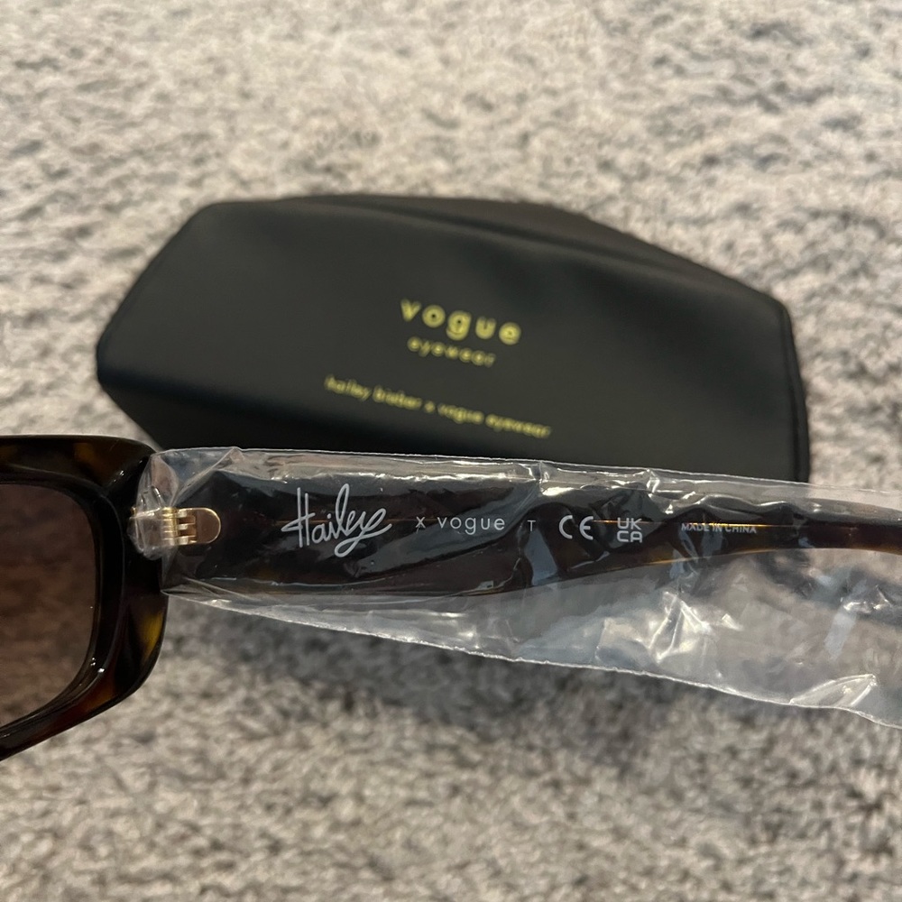 Hailey Bieber Vogue Eyewear